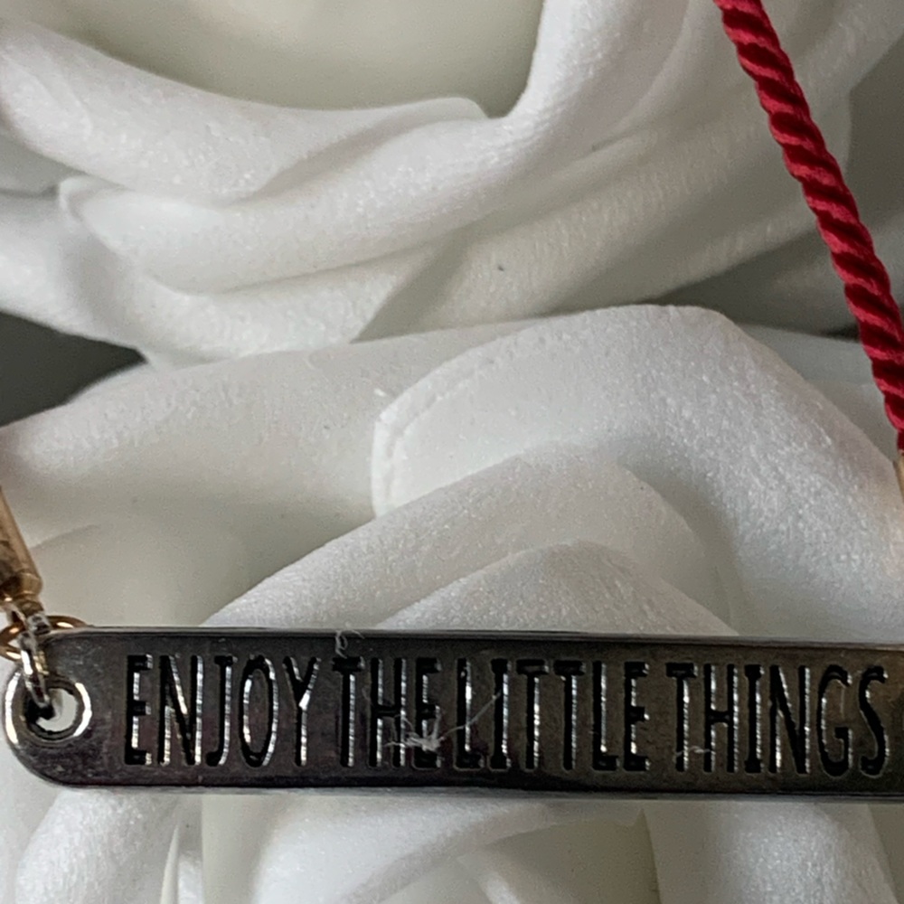 Bracelets - Picture 5 of 16